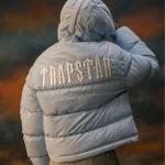 Why Is the Trapstar Coat So Popular Among Streetwear Fans?